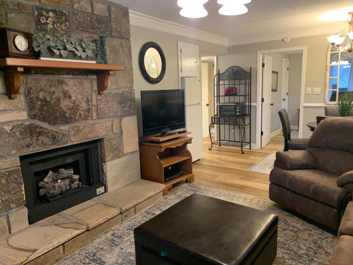 Olde Gatlinburg Rentals Rom bilde